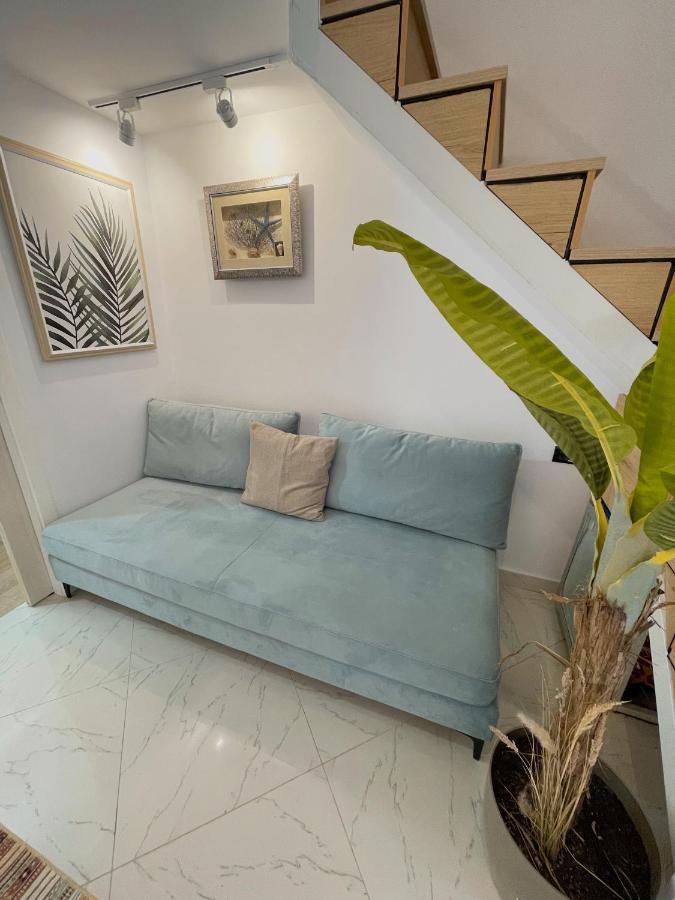 Vlorë Duplex Lungomare Suites מראה חיצוני תמונה