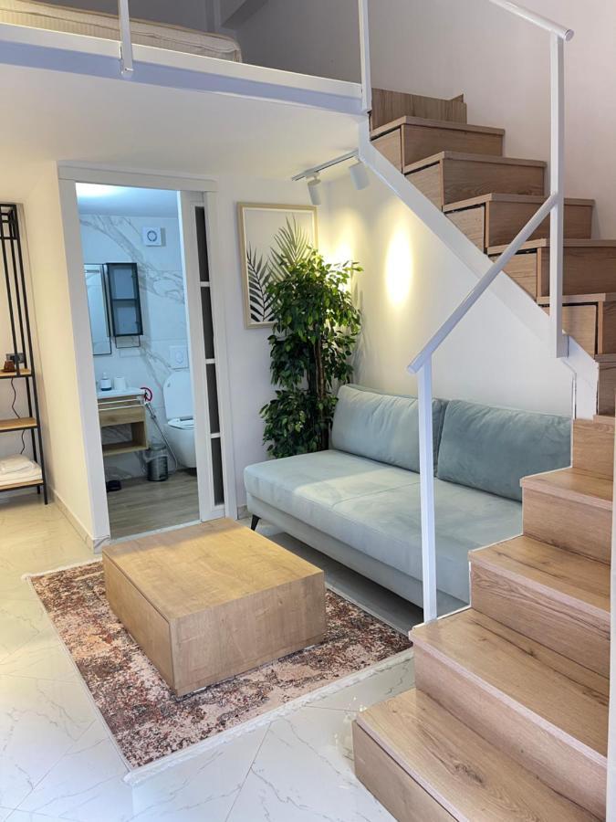 Vlorë Duplex Lungomare Suites מראה חיצוני תמונה