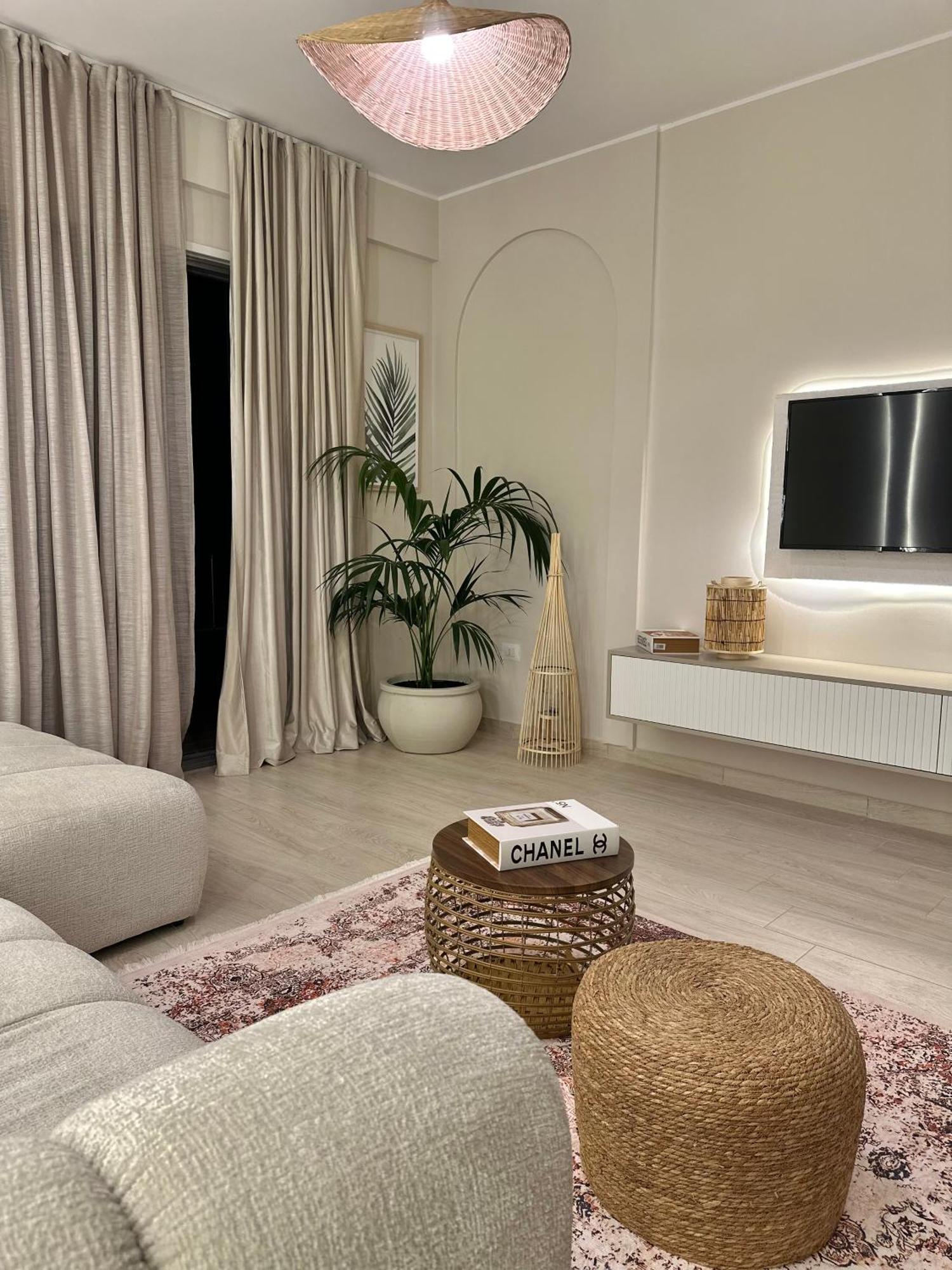 Vlorë Duplex Lungomare Suites מראה חיצוני תמונה