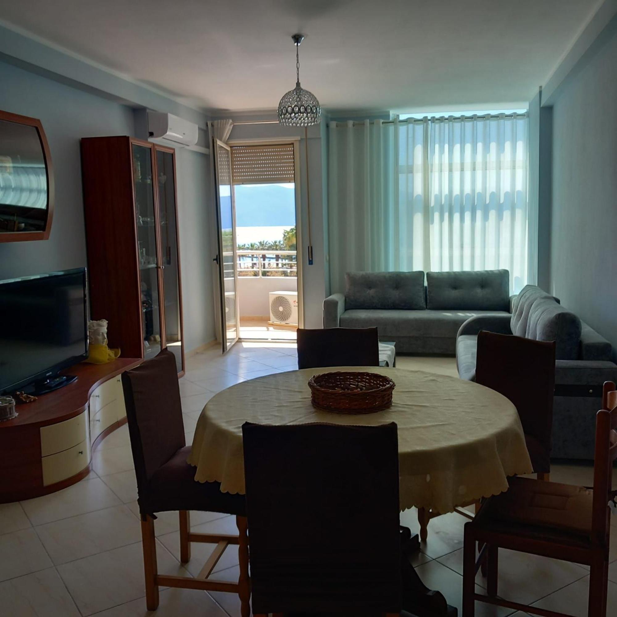 Vlorë Duplex Lungomare Suites חדר תמונה