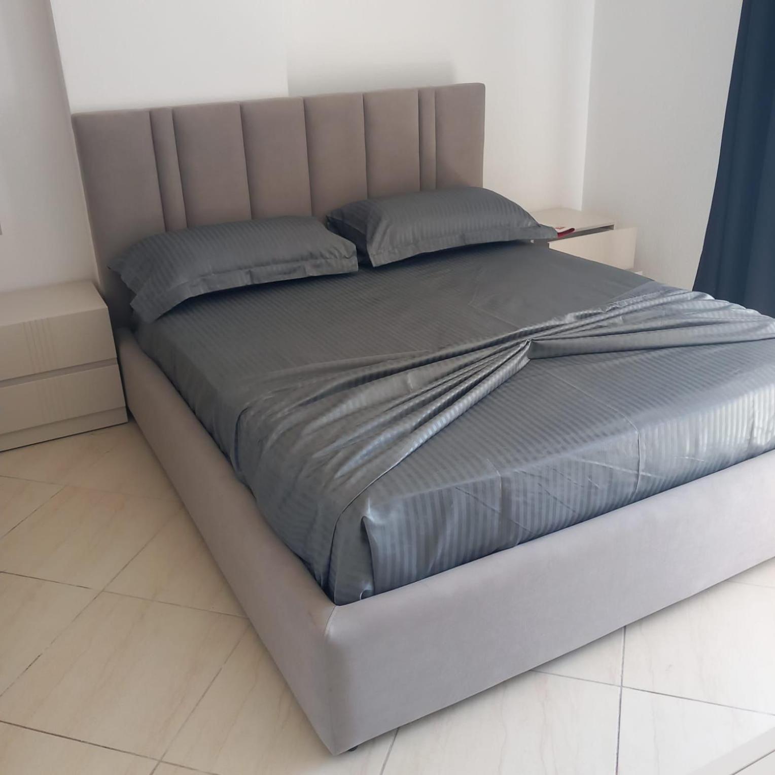 Vlorë Duplex Lungomare Suites חדר תמונה